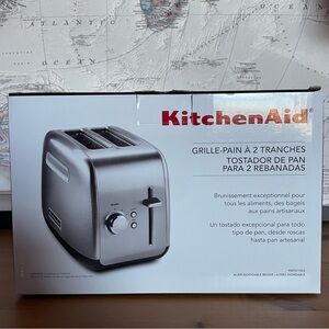 KitchenAid Stainless Steel 2-Slice Toaster With Manual Lift Lever KMT2115SX